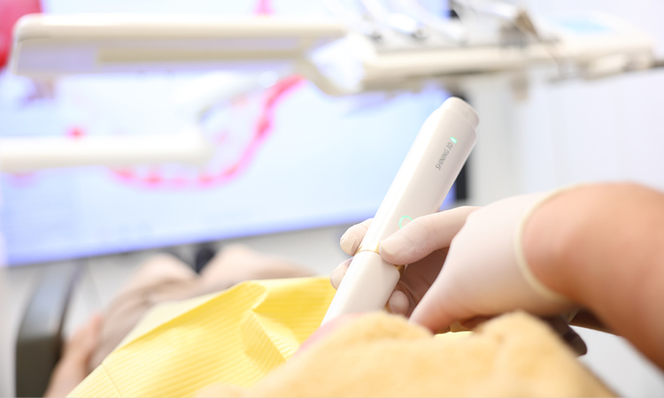 丁寧なカウンセリングと精密な検査のもと 患者様の生活が豊かになる 歯科治療のご提案