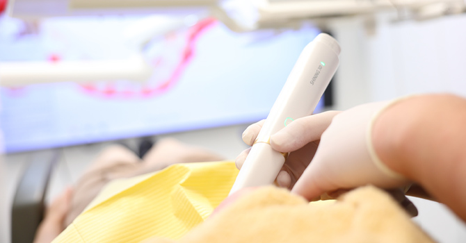 丁寧なカウンセリングと精密な検査のもと 患者様の生活が豊かになる 歯科治療のご提案